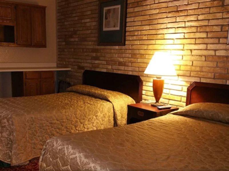 Executive Inn And Suites ว็อกซาแฮทชี ภายนอก รูปภาพ